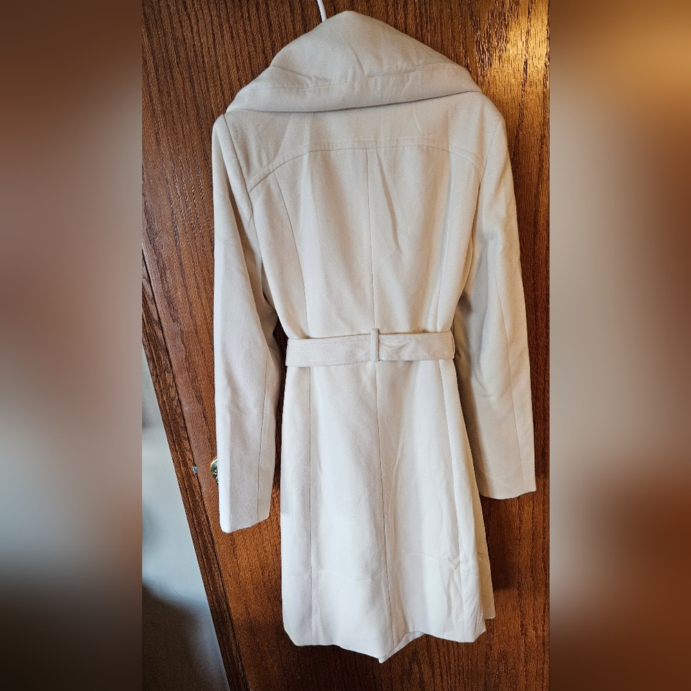 Mia Joy Women's Coat from Joyfolie - Picture 3 of 13